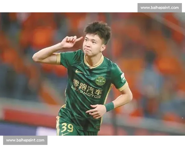 18 岁王钰栋替补造 7 球 青春风暴里的领袖锋芒